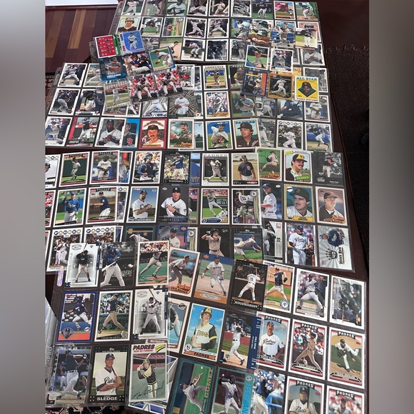140+ MLB San Diego Padres Baseball Card Lot Gwynn Rettenmund Gonzalez Klesko - Picture 1 of 12